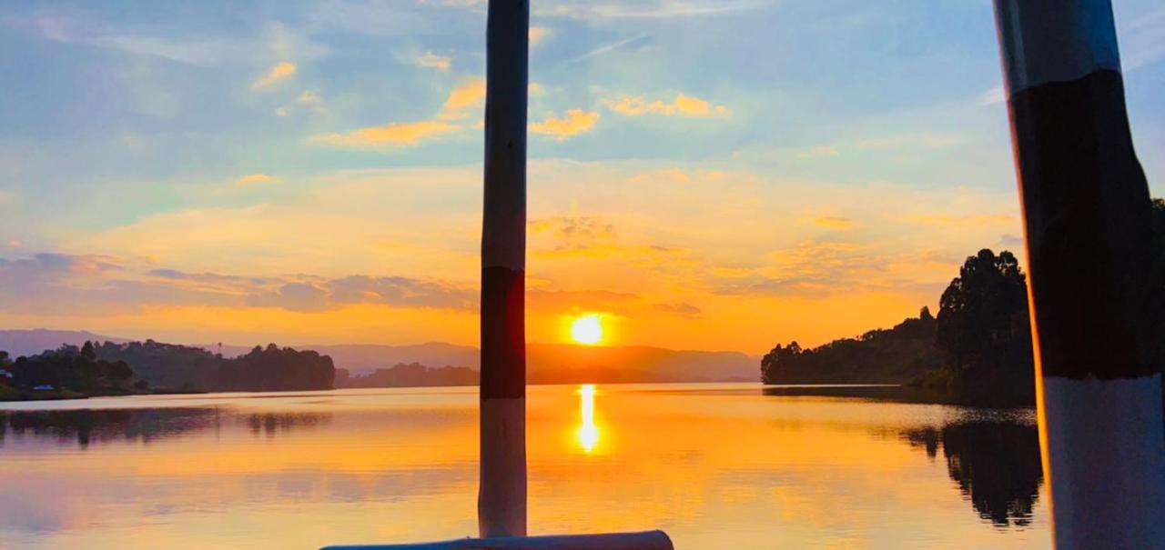 Lake Bunyonyi Rock Resort Kabale Exteriör bild